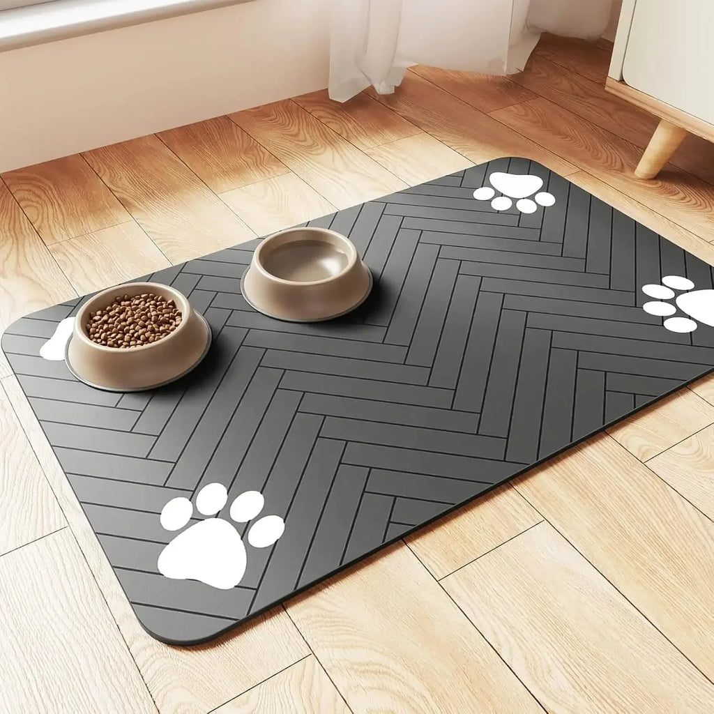Quick-dry waterproof pet feeding mat with rubber backing for dog and cat food and water bowls
